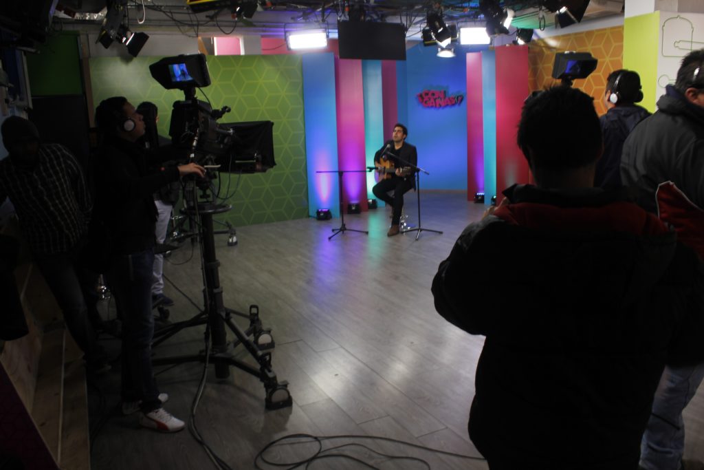TV Azteca - Con Ganas (Featuring Jandro Cisneros)